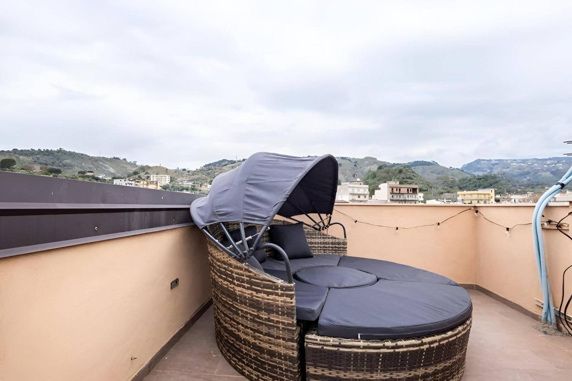 Romantico Monolocale Veranda Privata Vista Mare Reggio Calabria Exterior photo