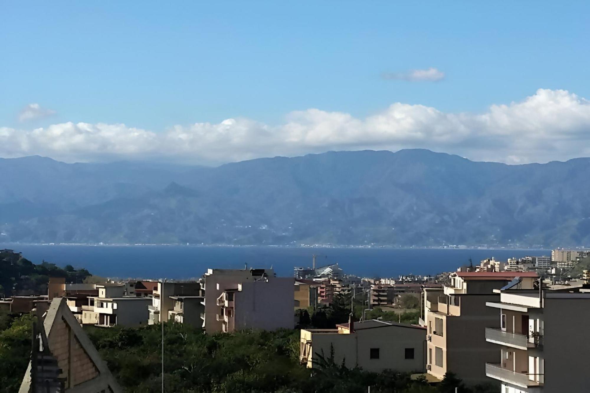 Romantico Monolocale Veranda Privata Vista Mare Reggio Calabria Exterior photo